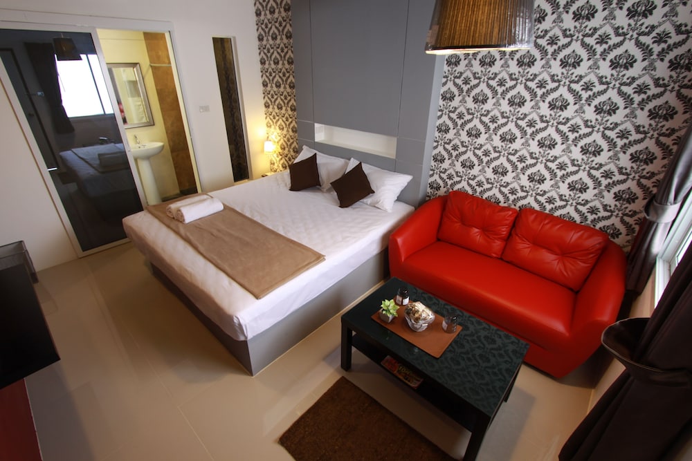 Bearing 26 Hotel 19/37
