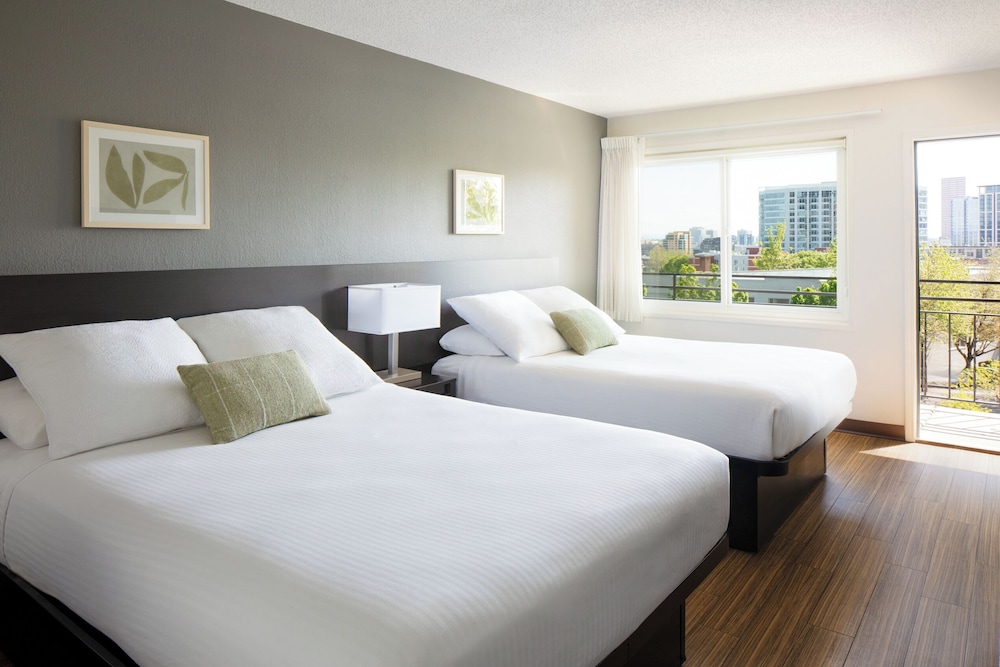 ROOM, 2 QUEEN BEDS