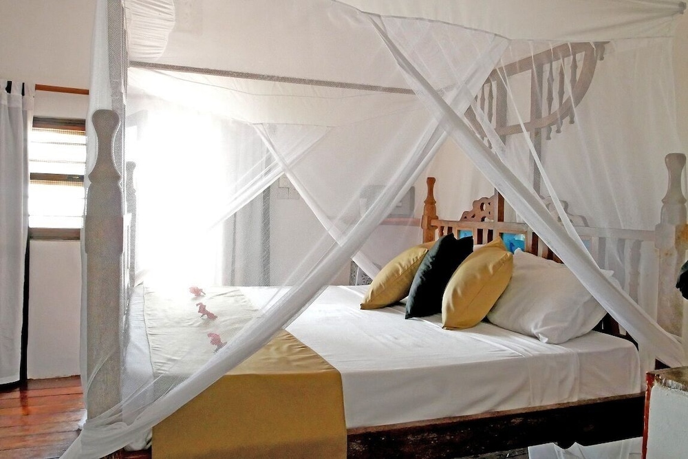 Sea View Lodge Boutique Hotel 18/76