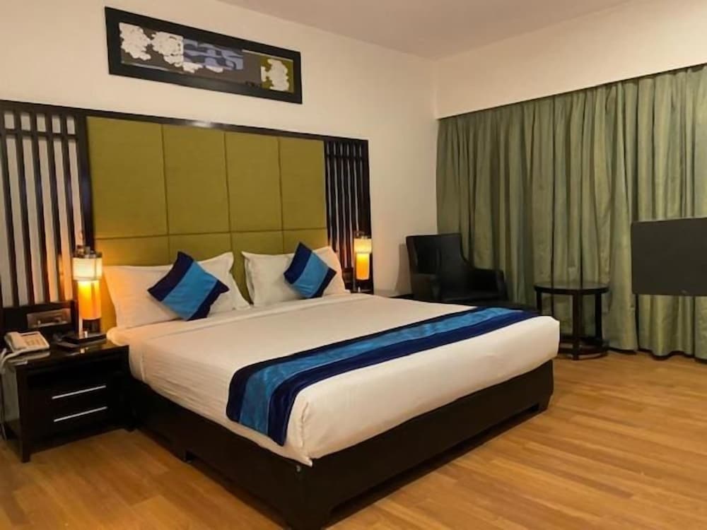 Ebony Boutique Hotel 9/50