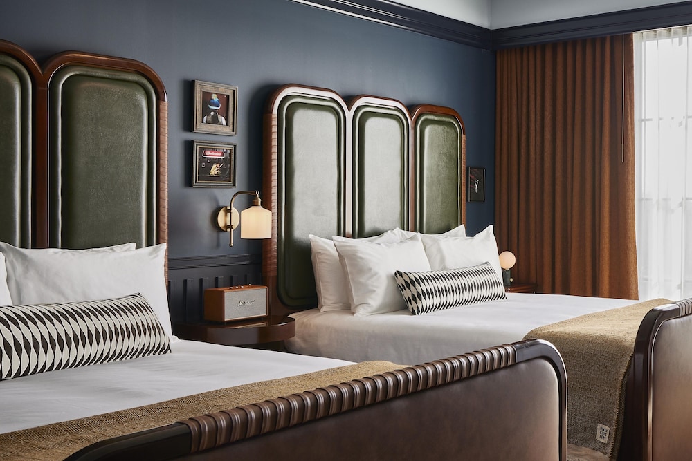 Room, 2 Queen Beds
