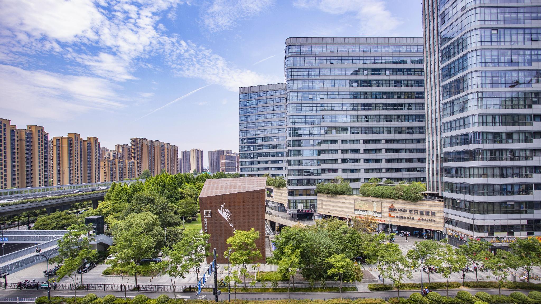 Vienna International Hotel (Hangzhou Xintiandi Yintai) 30/35