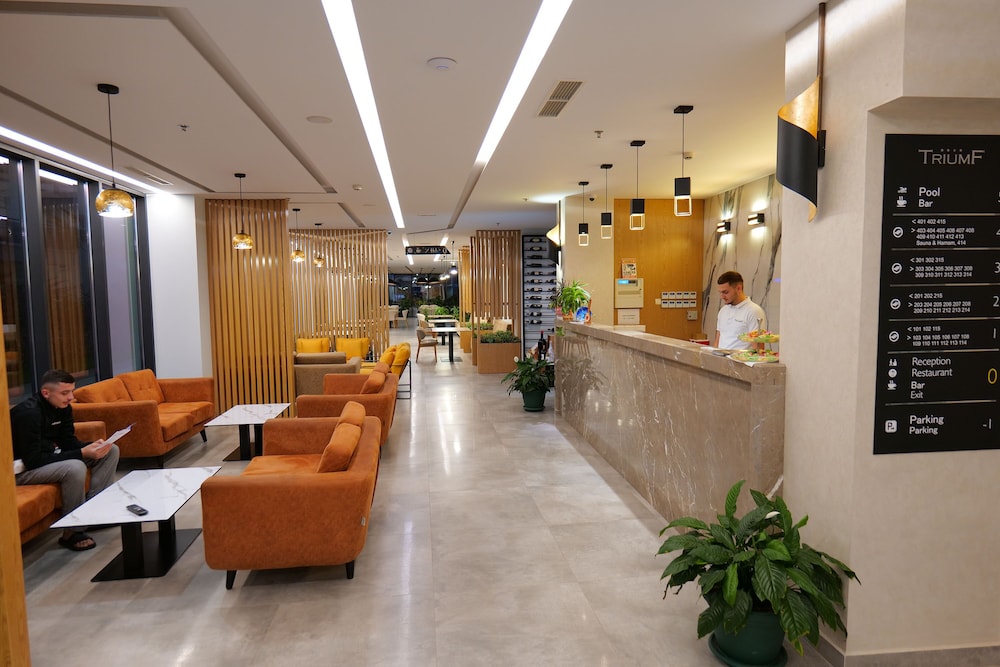 Hotel Triumf 10/50