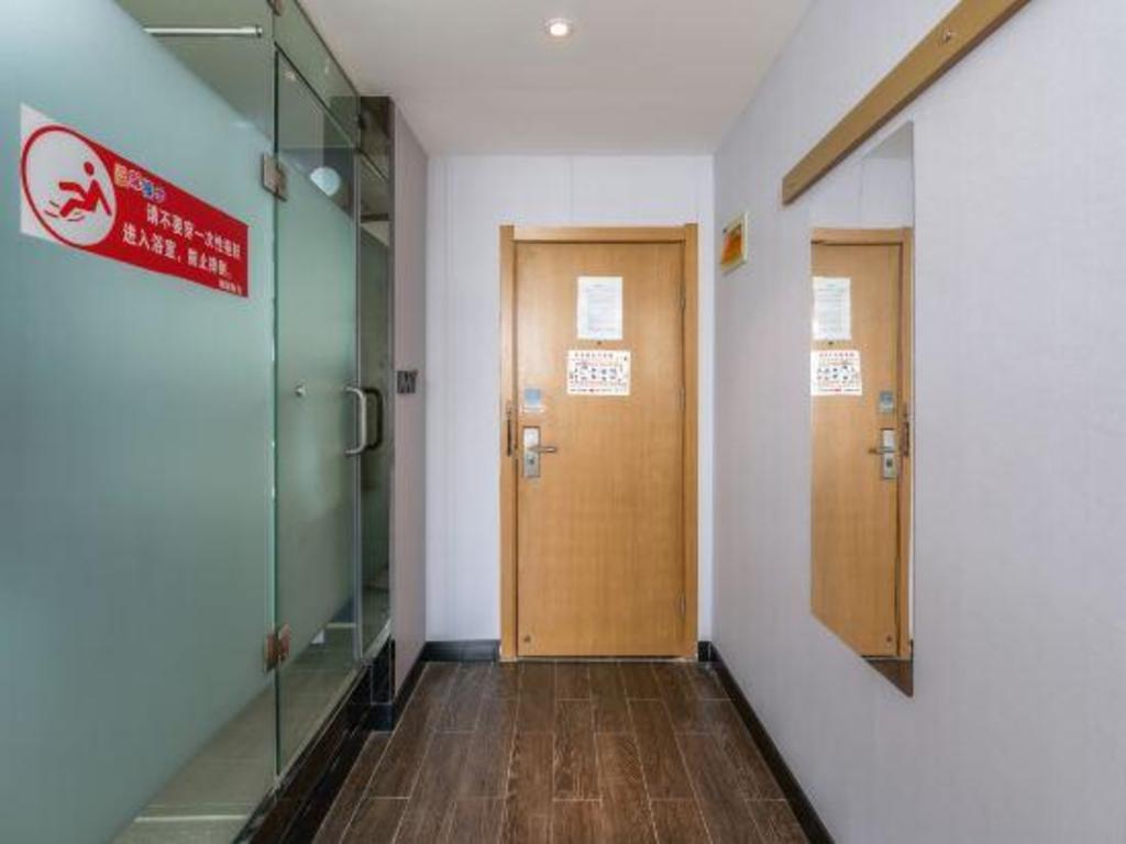 Thank Inn Plus Hotel Shanghai Songjiang District Yexie Town Yexingong Road 35/42