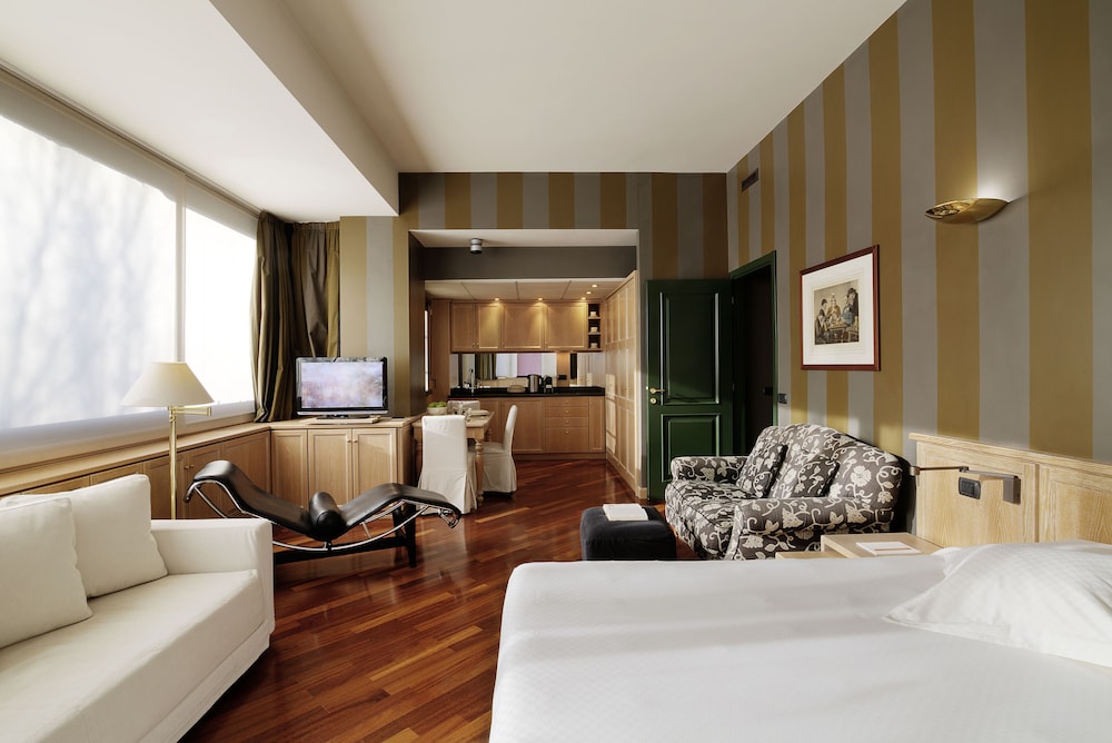 Camperio House Suites 43/54