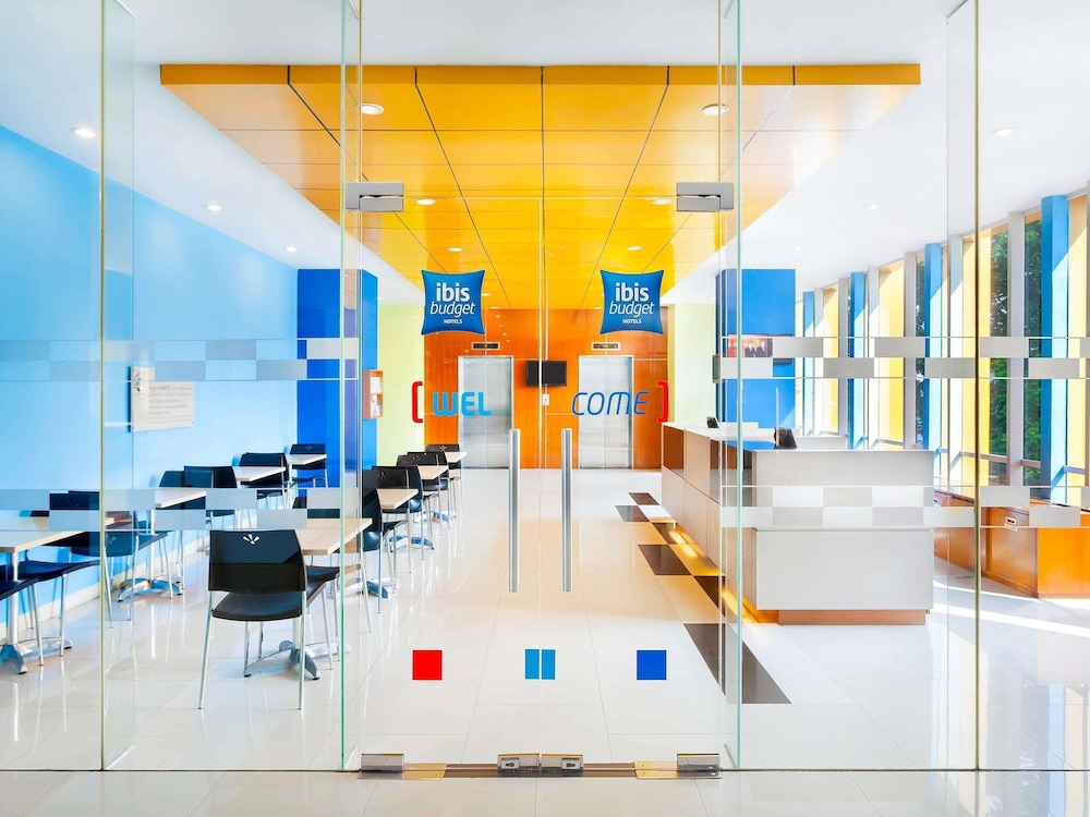Ibis Budget Jakarta Cikini 33/42