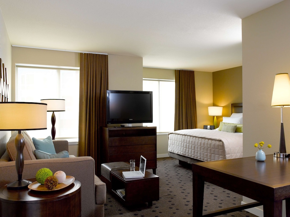 Hyatt House Seattle/Redmond 19/70