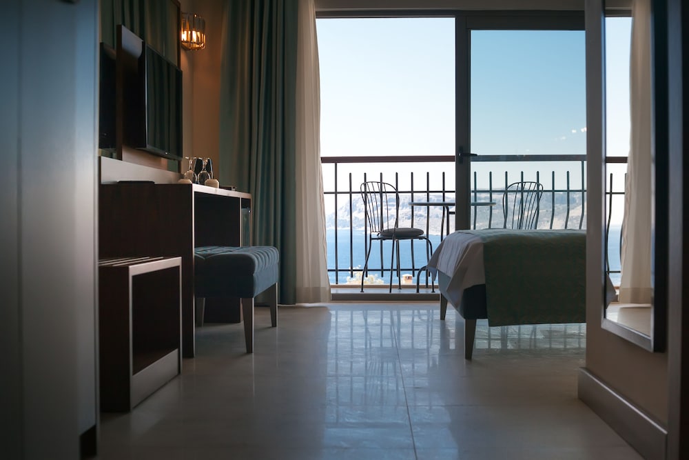 Molino Hotel 30/50