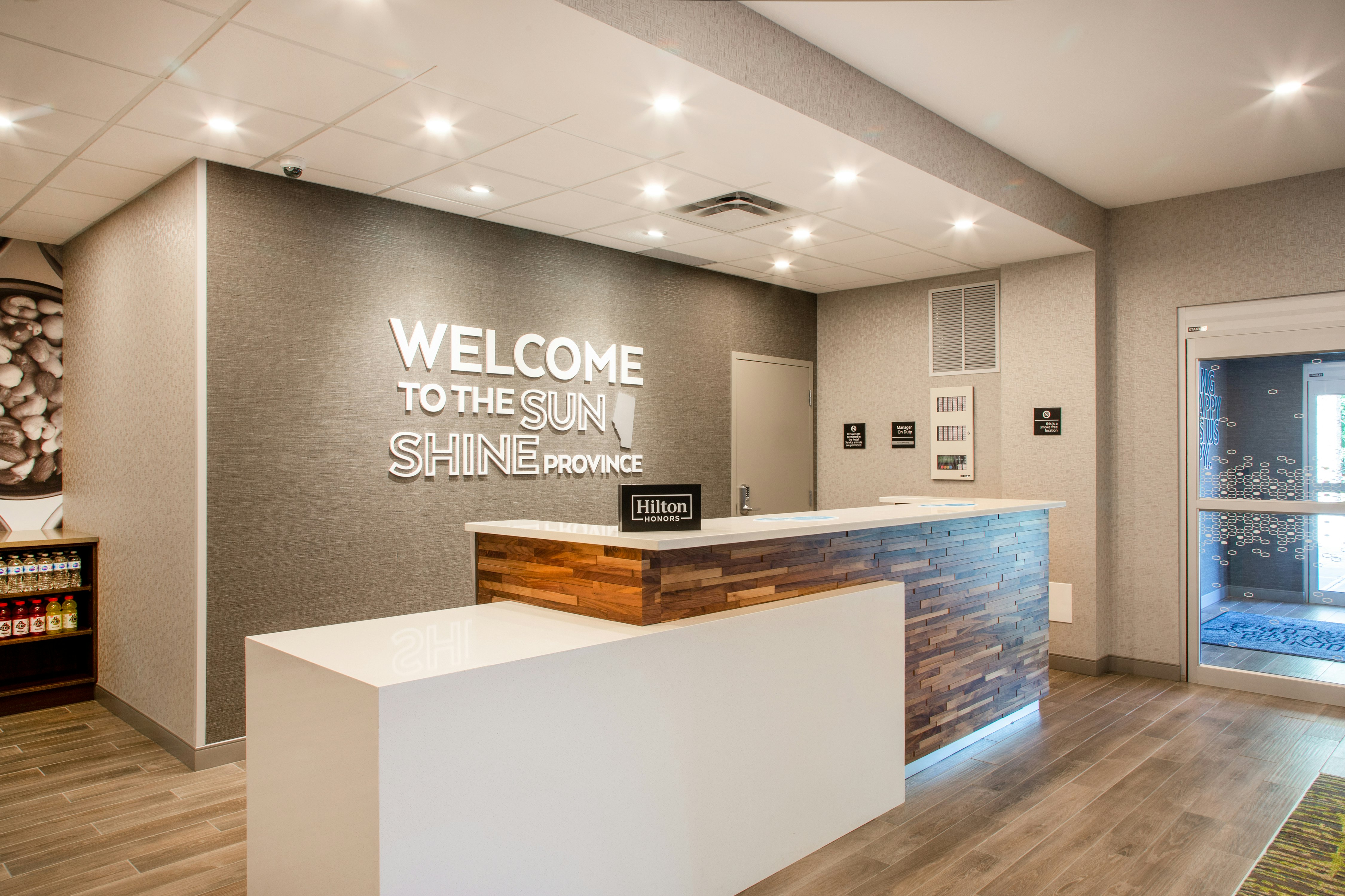 Hampton Inn and Suites Edmonton St. Albert, AB 5/24