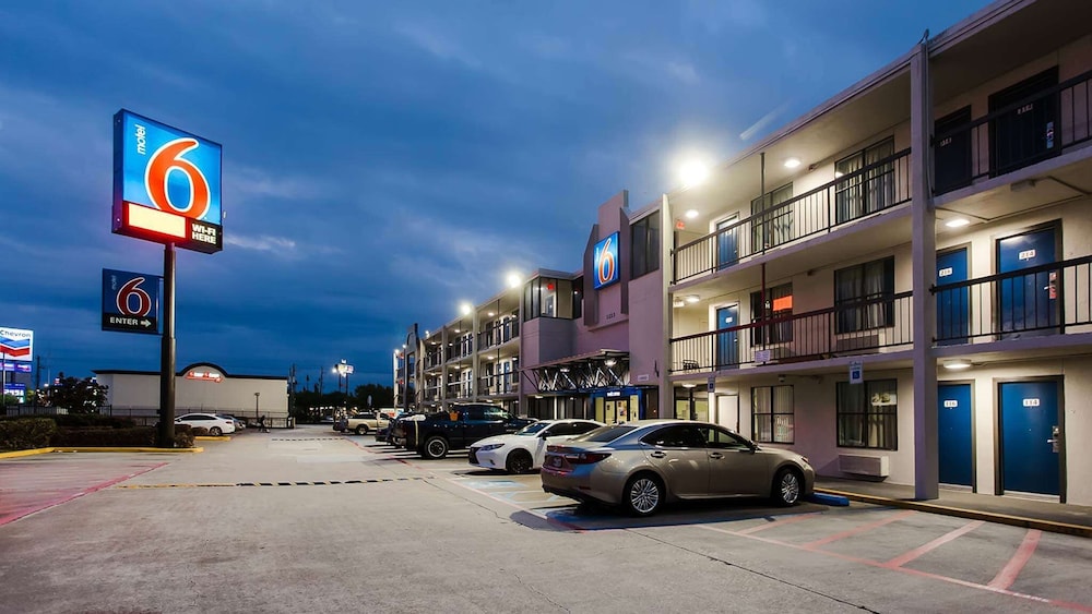 Motel 6 Houston, Tx-Medical Center/Reliant Park 41/57