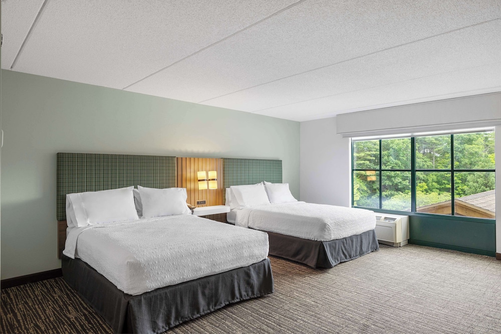 ROOM, 2 QUEEN BEDS, ACCESSIBLE