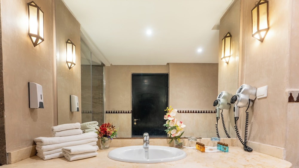 Club Paradisio Zalagh Resort And Spa 23/50
