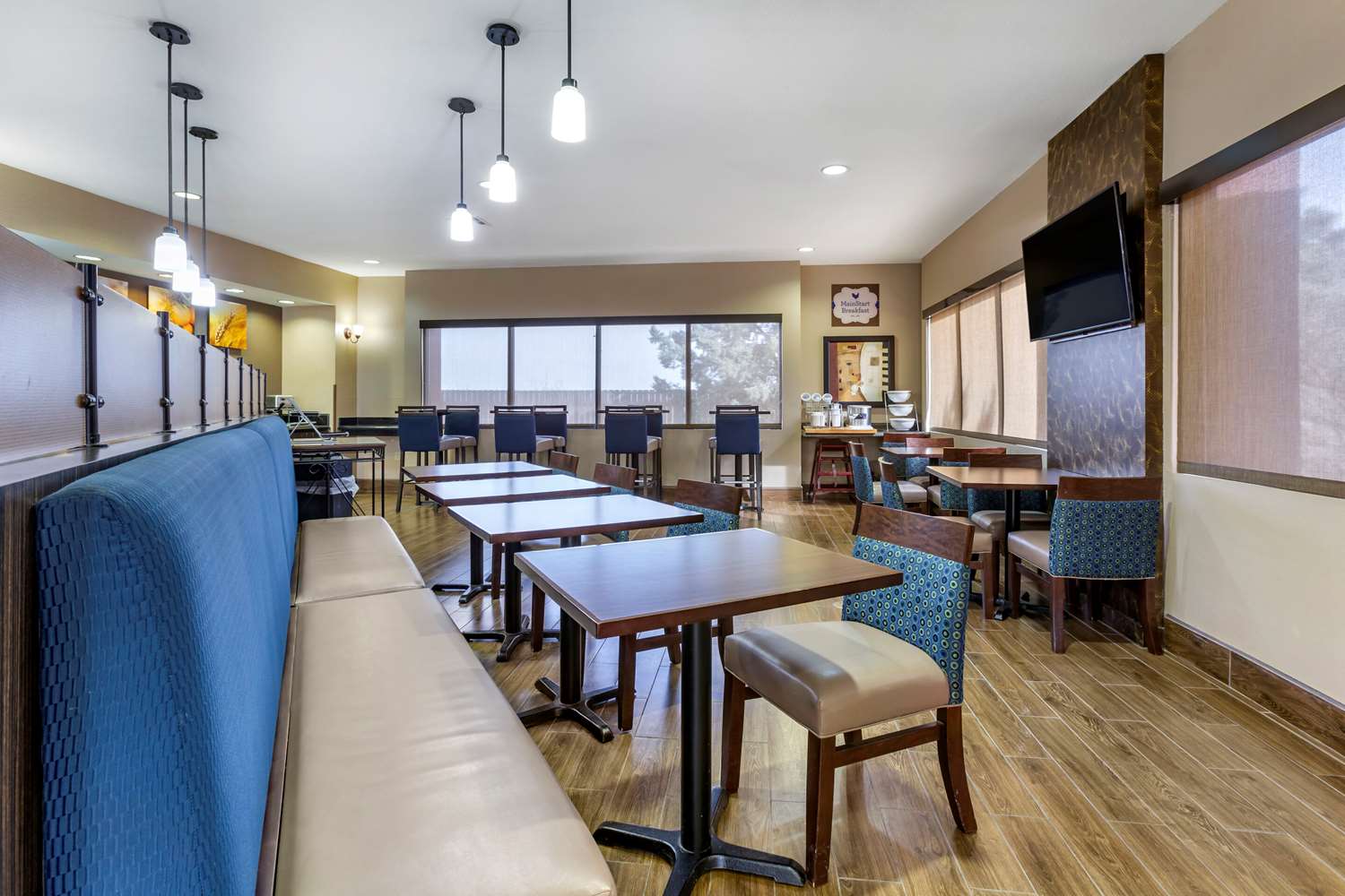 Comfort Suites Hobbs 32/46