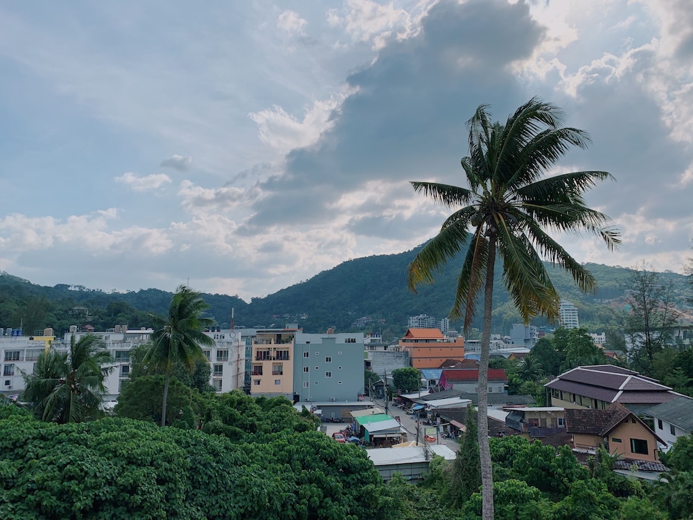 Ice Kamala Beach Hotel 3/65