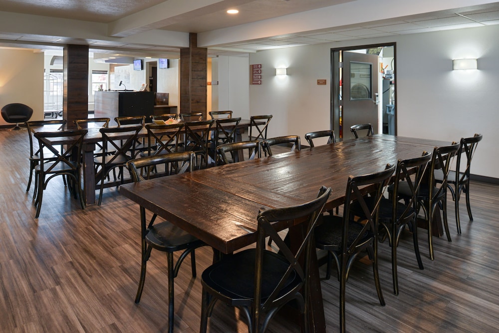 Hotel Ruby Ponderay Sandpoint 58/72