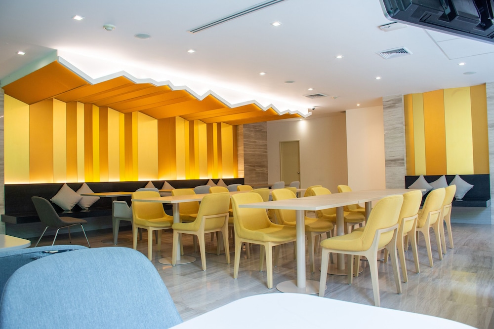 Tango Vibrant Living Place 45/47