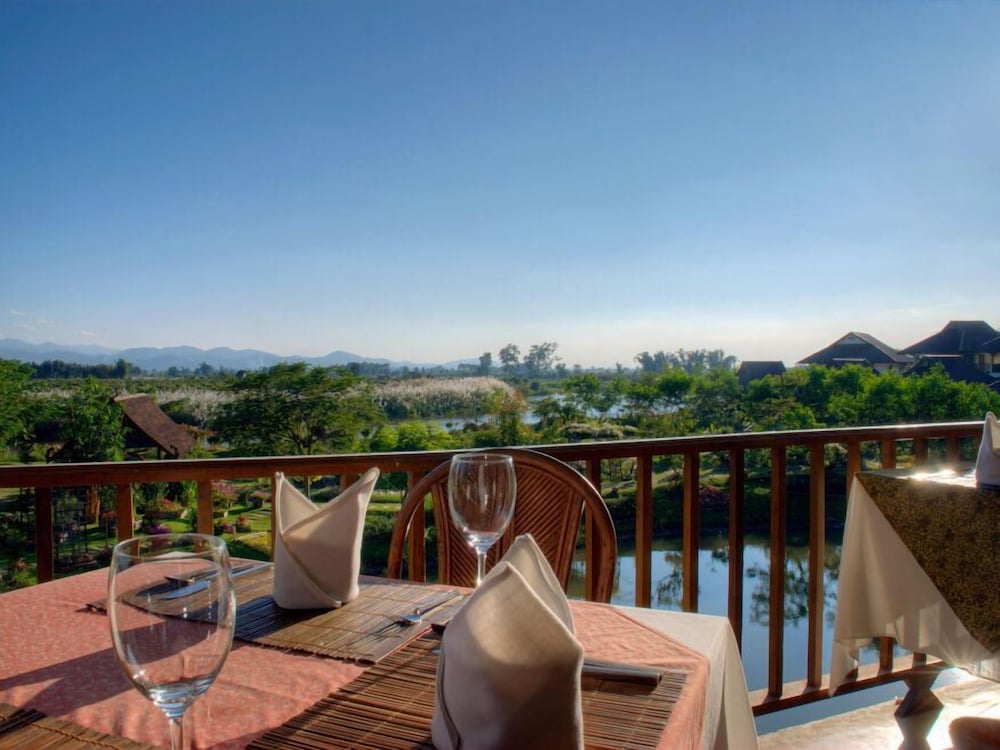 Maekok River Village Resort 26/55