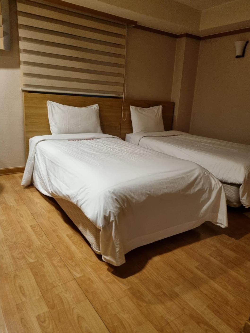 غرفة قياسية بسريرين منفصلين، Hotel Angel 5/7