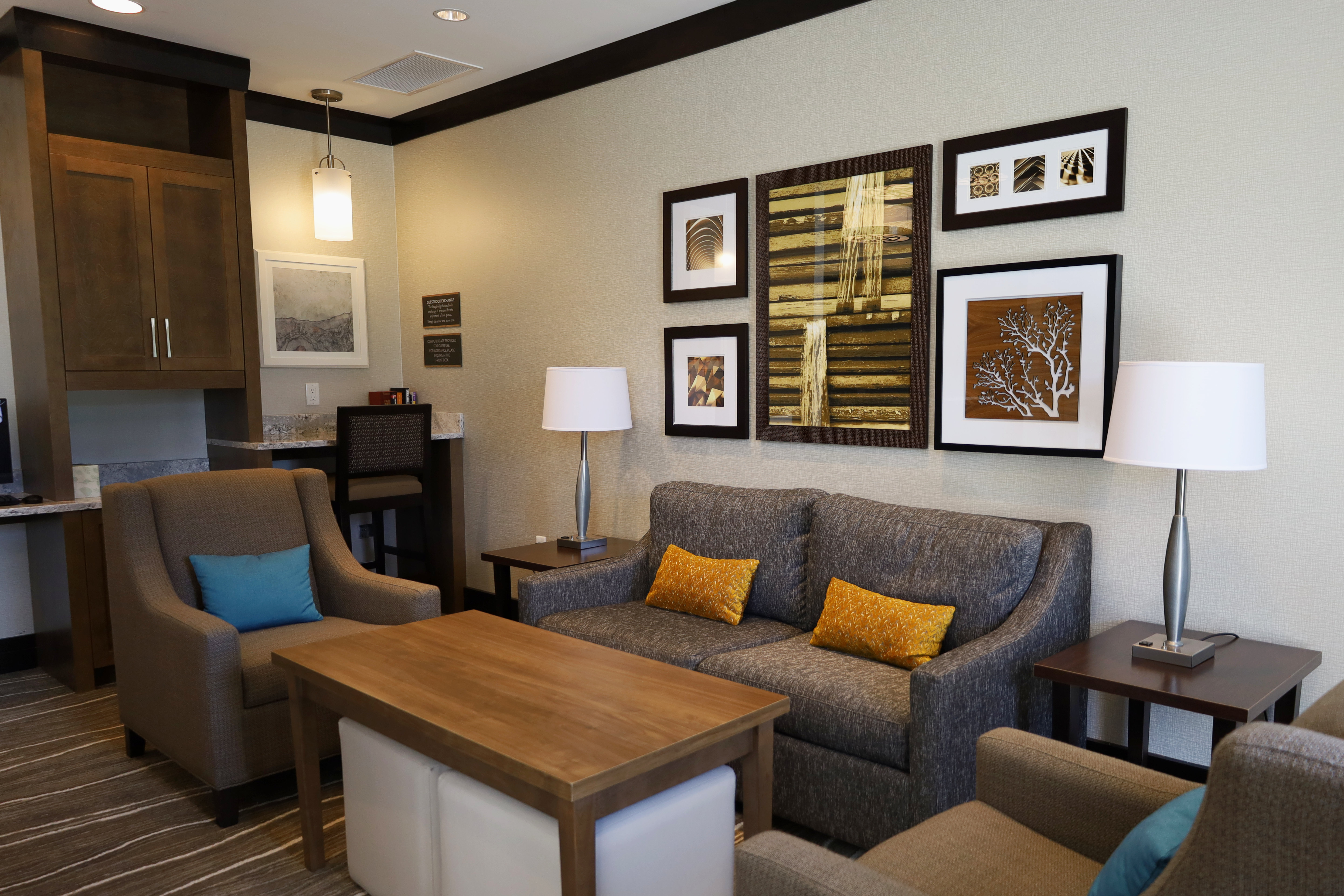 Staybridge Suites Waterloo - St. Jacobs Area 49/78