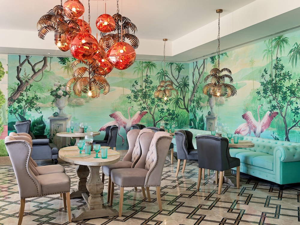 Royal River Luxury Hotel (Adults Only +16) 44/75