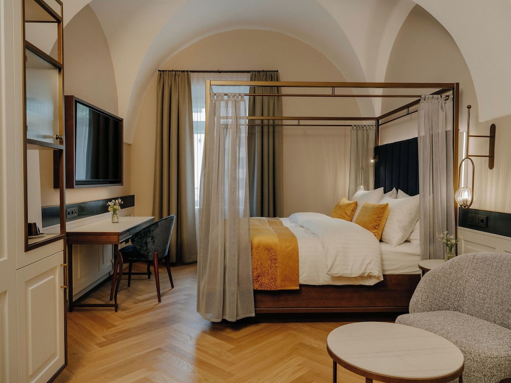 غرفة ديلوكس بسريرين منفصلين، Am Mirabellplatz Hotel 3/7