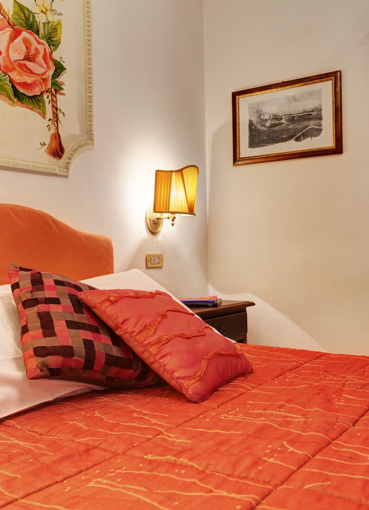 Residenza In Farnese 20/50