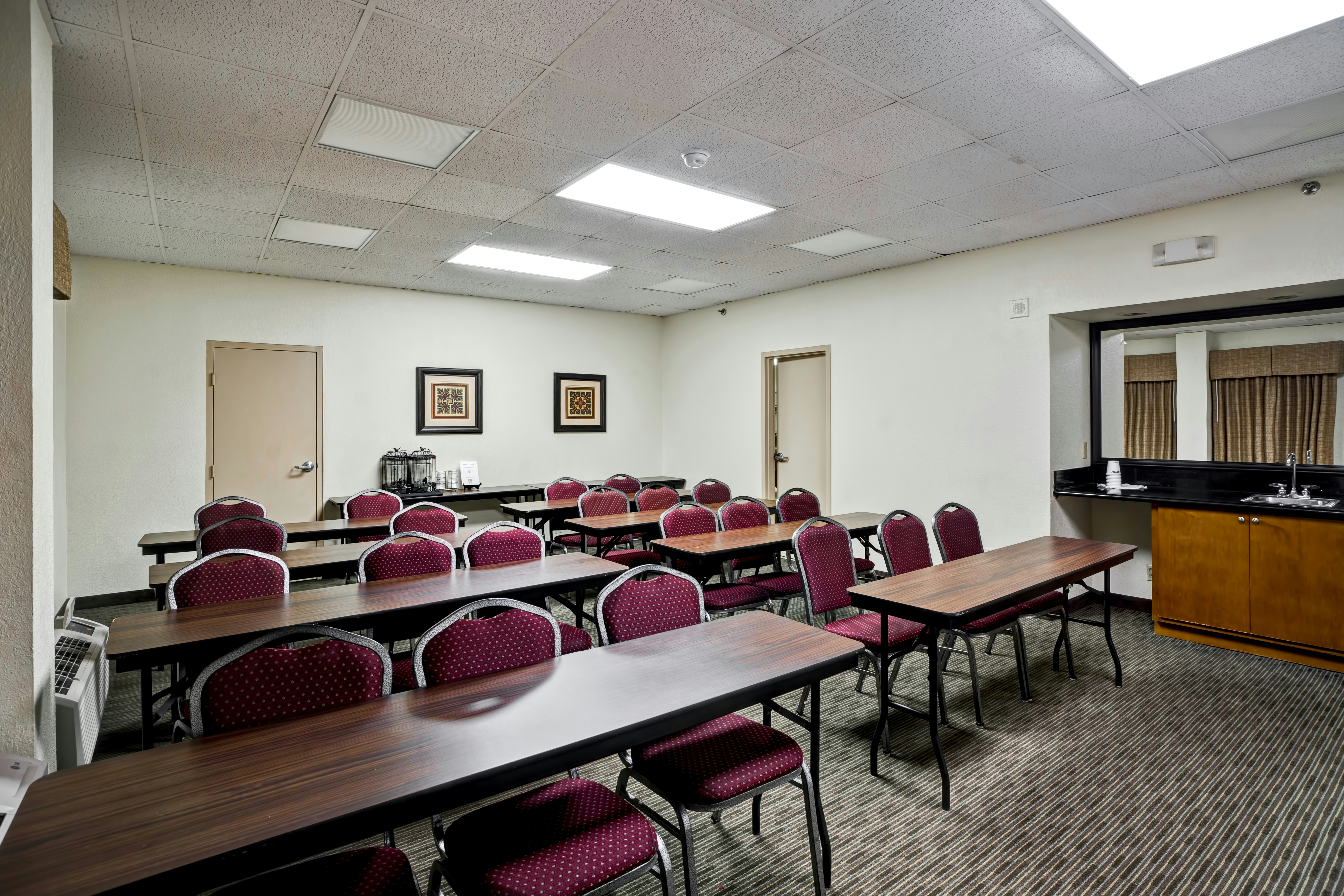 Hampton Inn Knoxville Airport 64/75