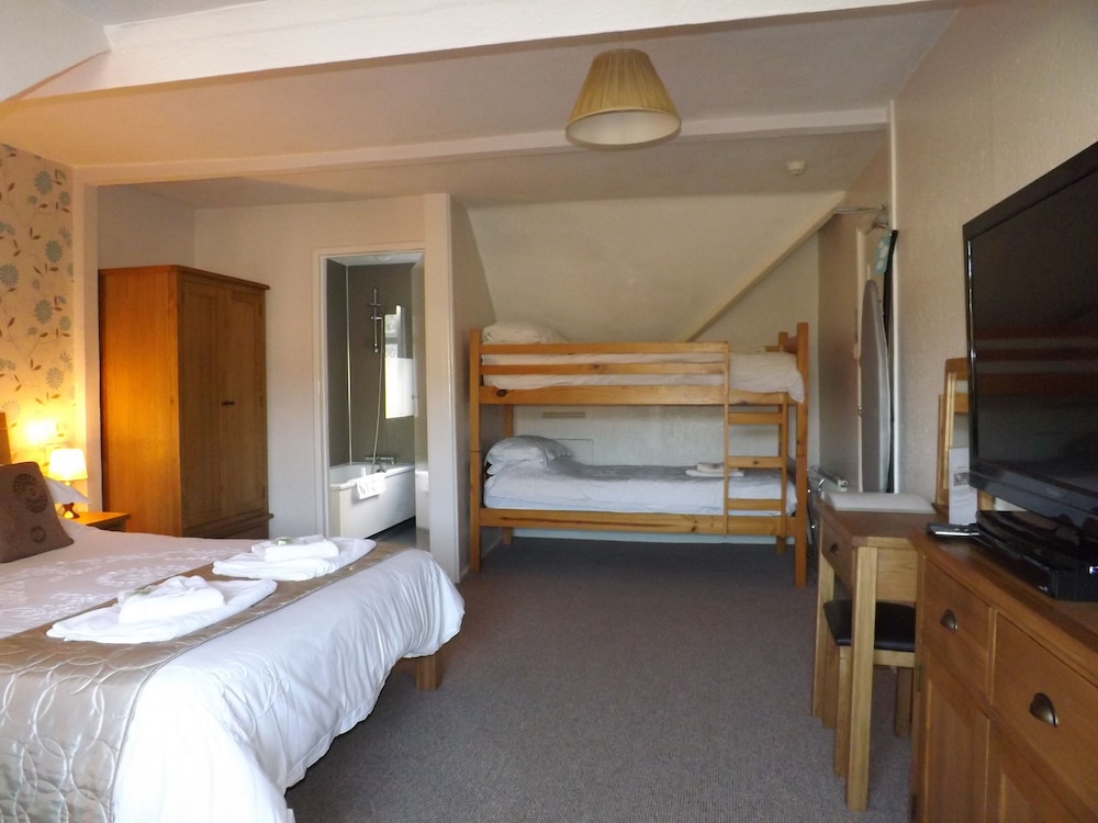 Cairn House 20/48