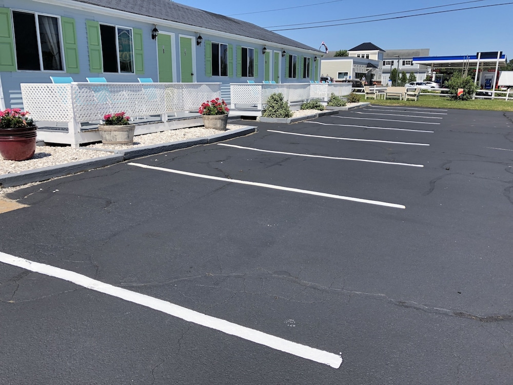 The Inn at Buzzards Bay 33/43