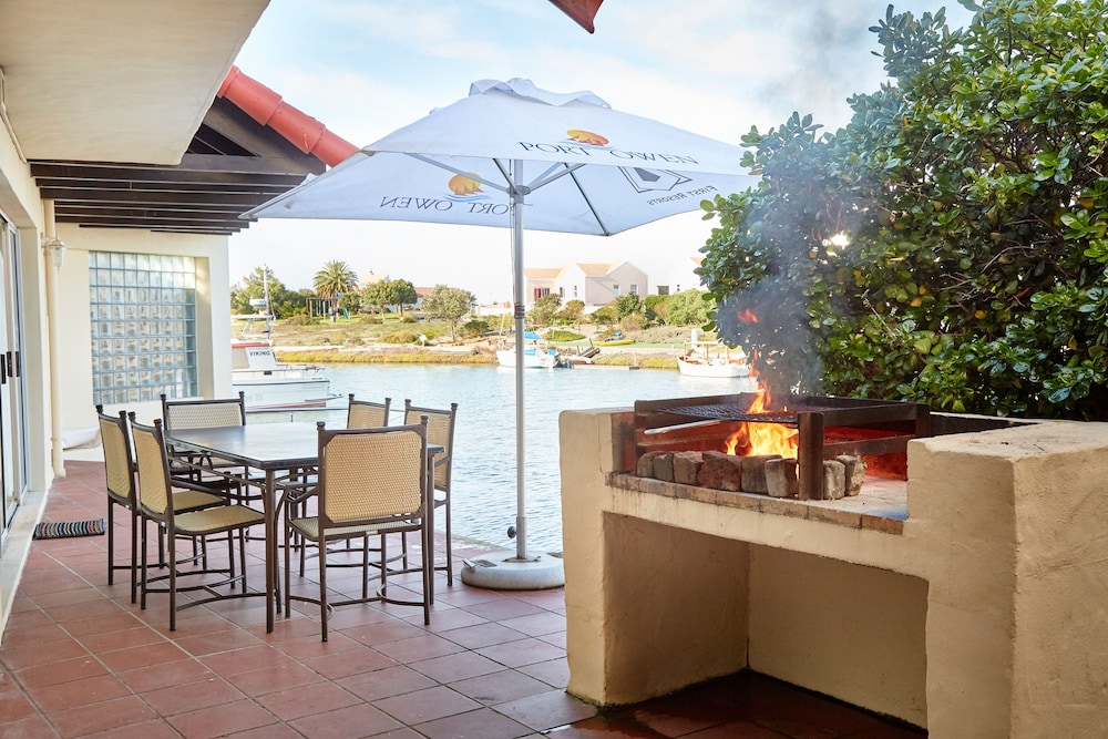 Port Owen Marina 32/50