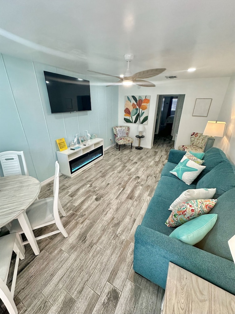 Malibu Resort Motel 27/50