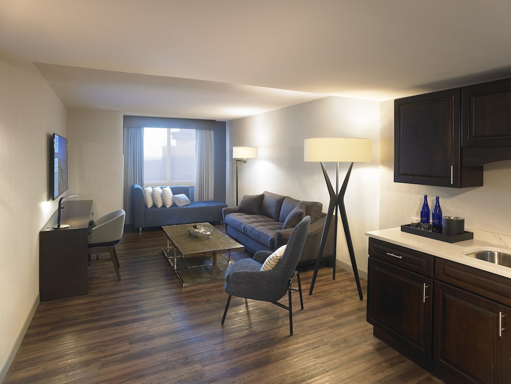 Hyatt Regency Rochester 36/69
