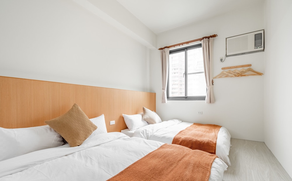 Feng Lin Guest House 7/50