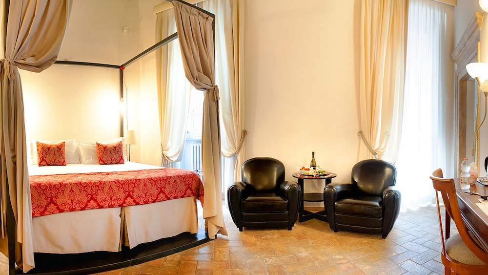 Relais Giulia 63/85