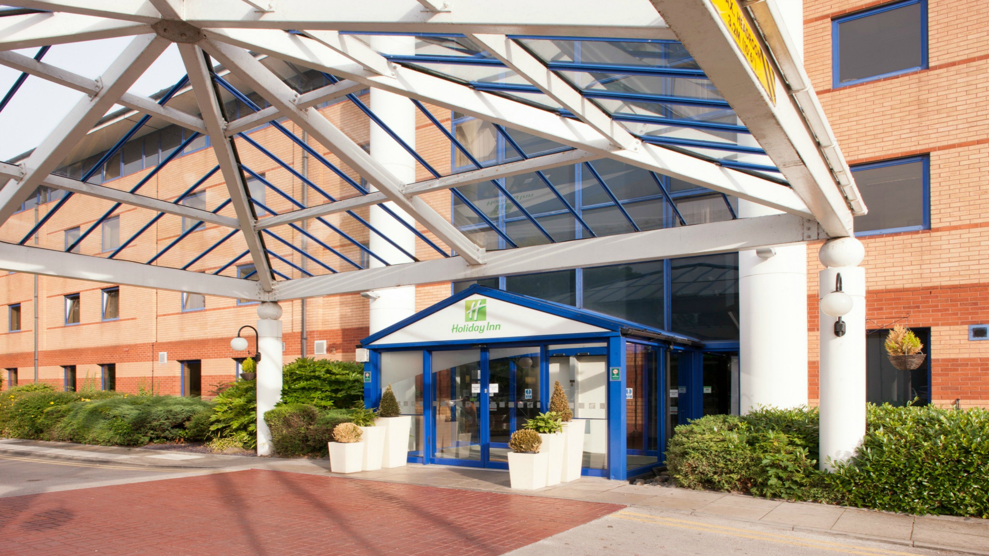 HOLIDAY INN WARRINGTON 5/32