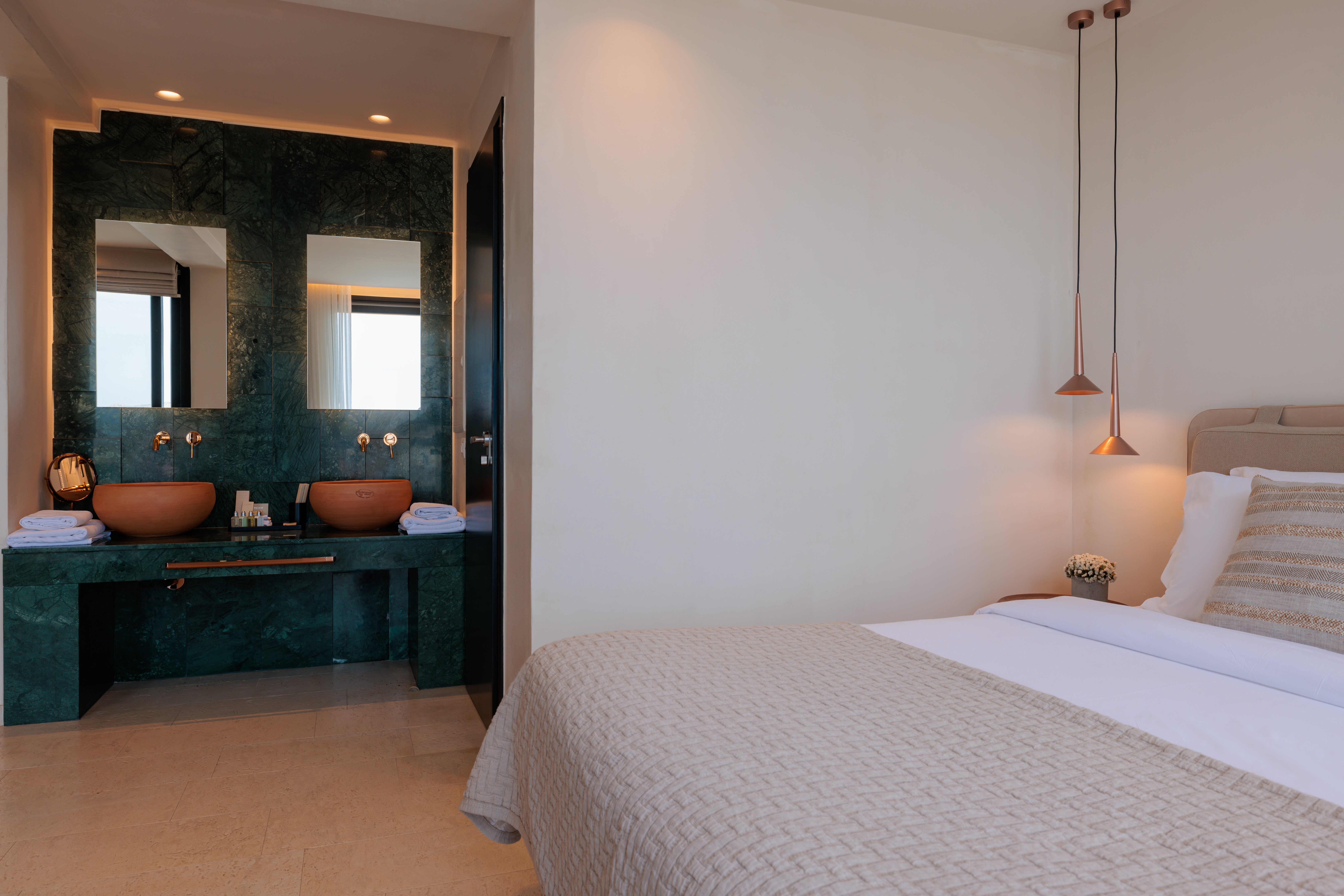 Deluxe, Double Bed, Sea View, Outdoor Jetted Tub، ASTY Mykonos Hotel and Spa 2/2