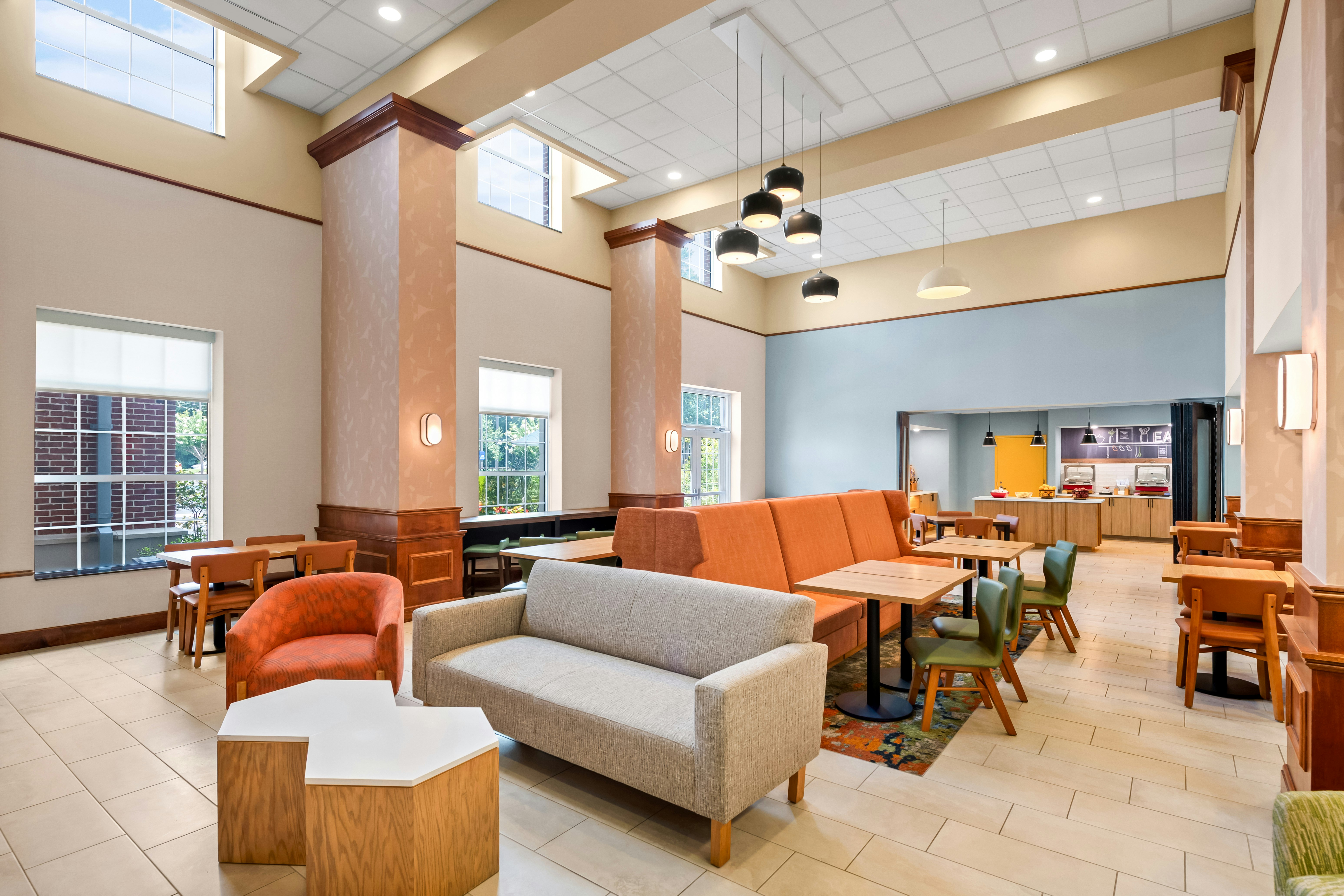 Hampton Inn And Suites Williamsburg Central 33/56