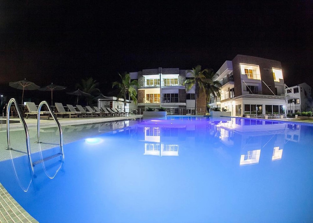 Hotel Loa 5/58