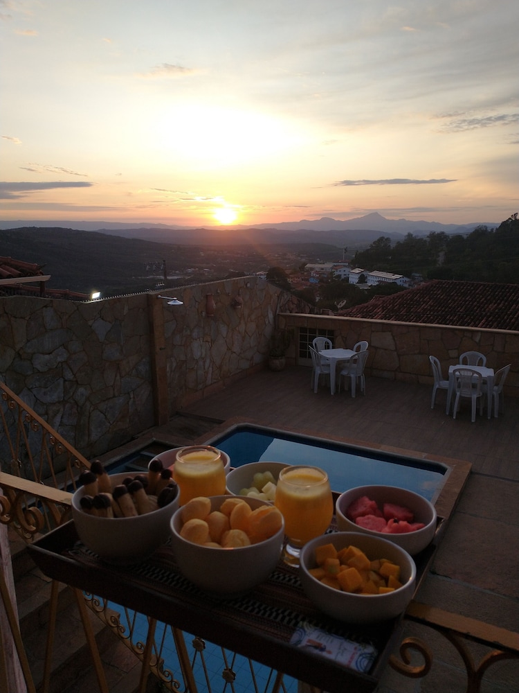 Hotel Montanhas de Minas 58/74