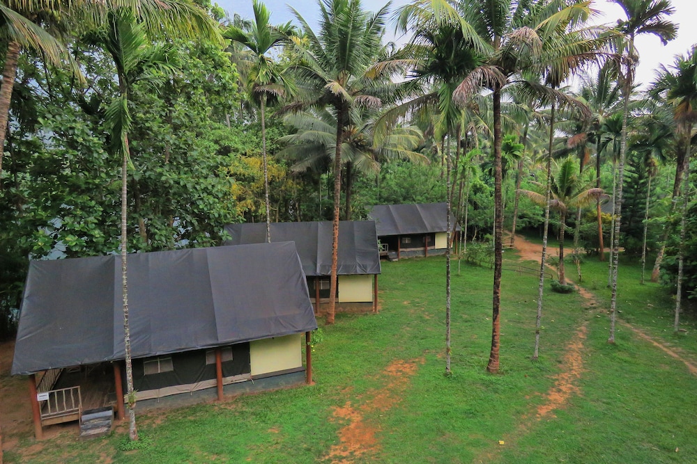 Amritara Riverside Luxury Tents 44/50