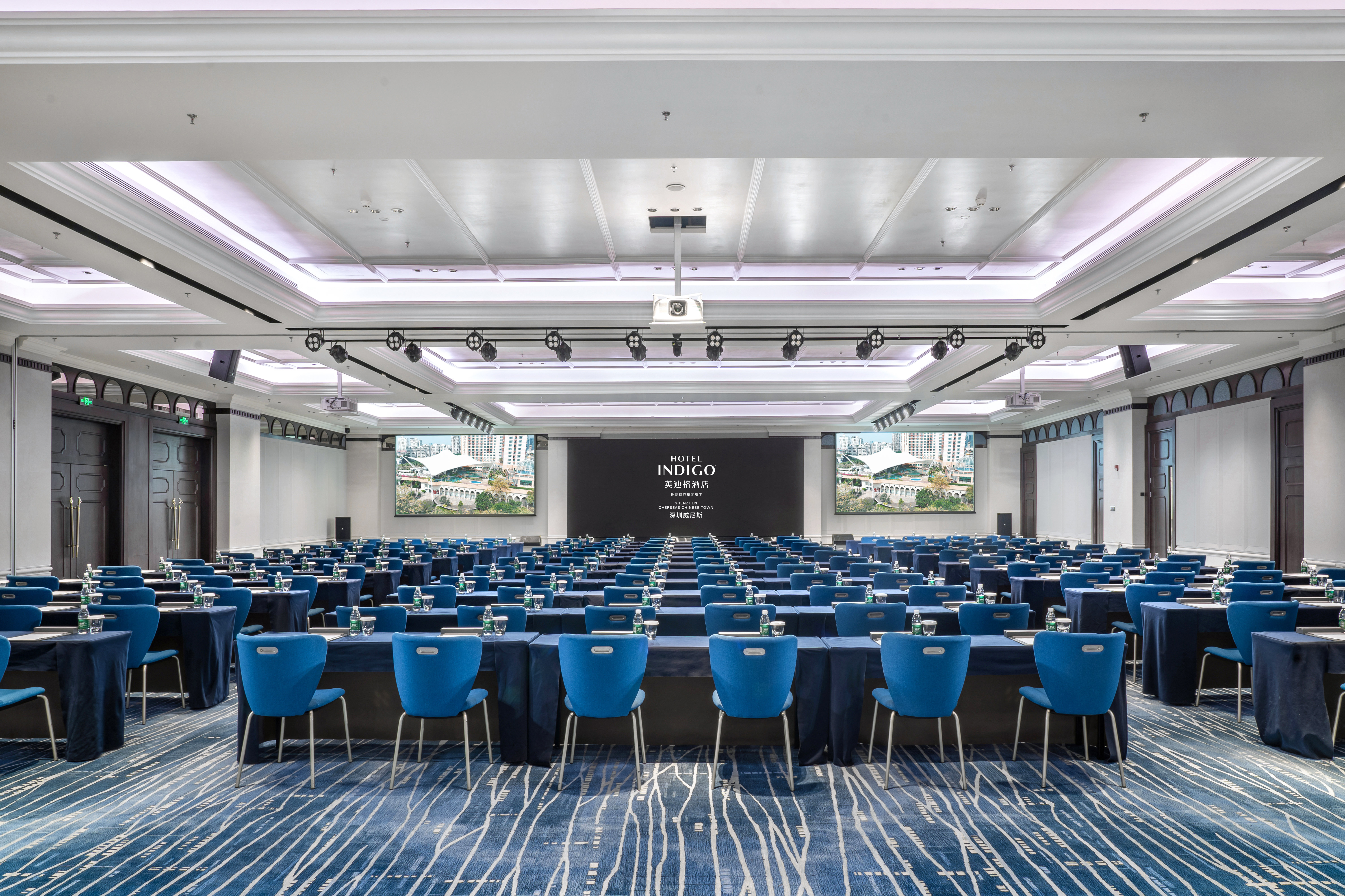 Hotel Indigo Shenzhen Overseas Chinese Town an IHG Hotel 63/78