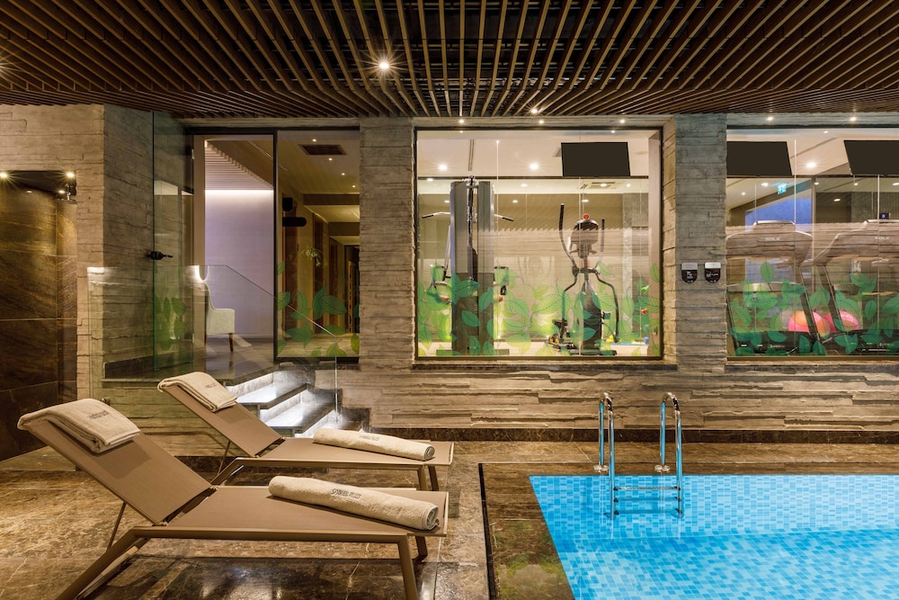 Amiral Palace Boutique Hotel 43/74