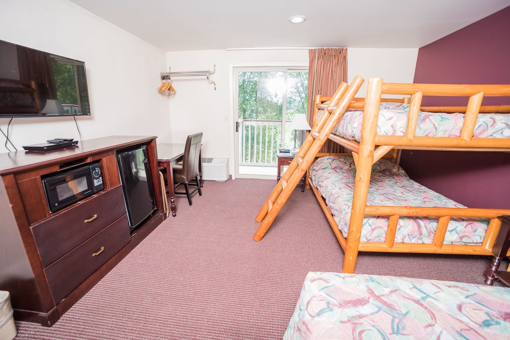 Alderbrook Inn 33/50