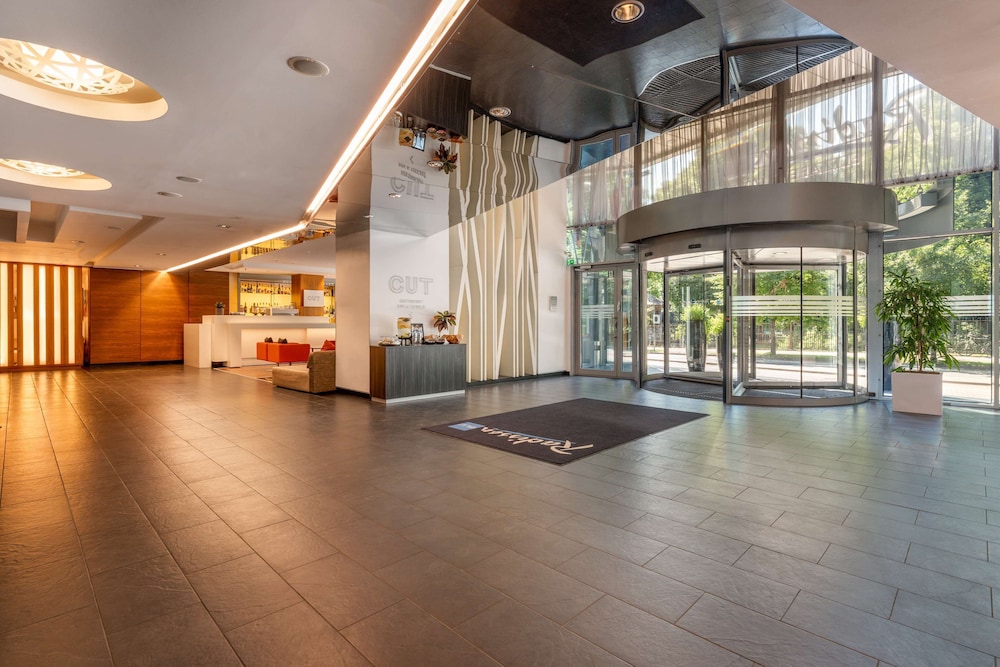 Radisson Blu Elizabete Hotel 9/50
