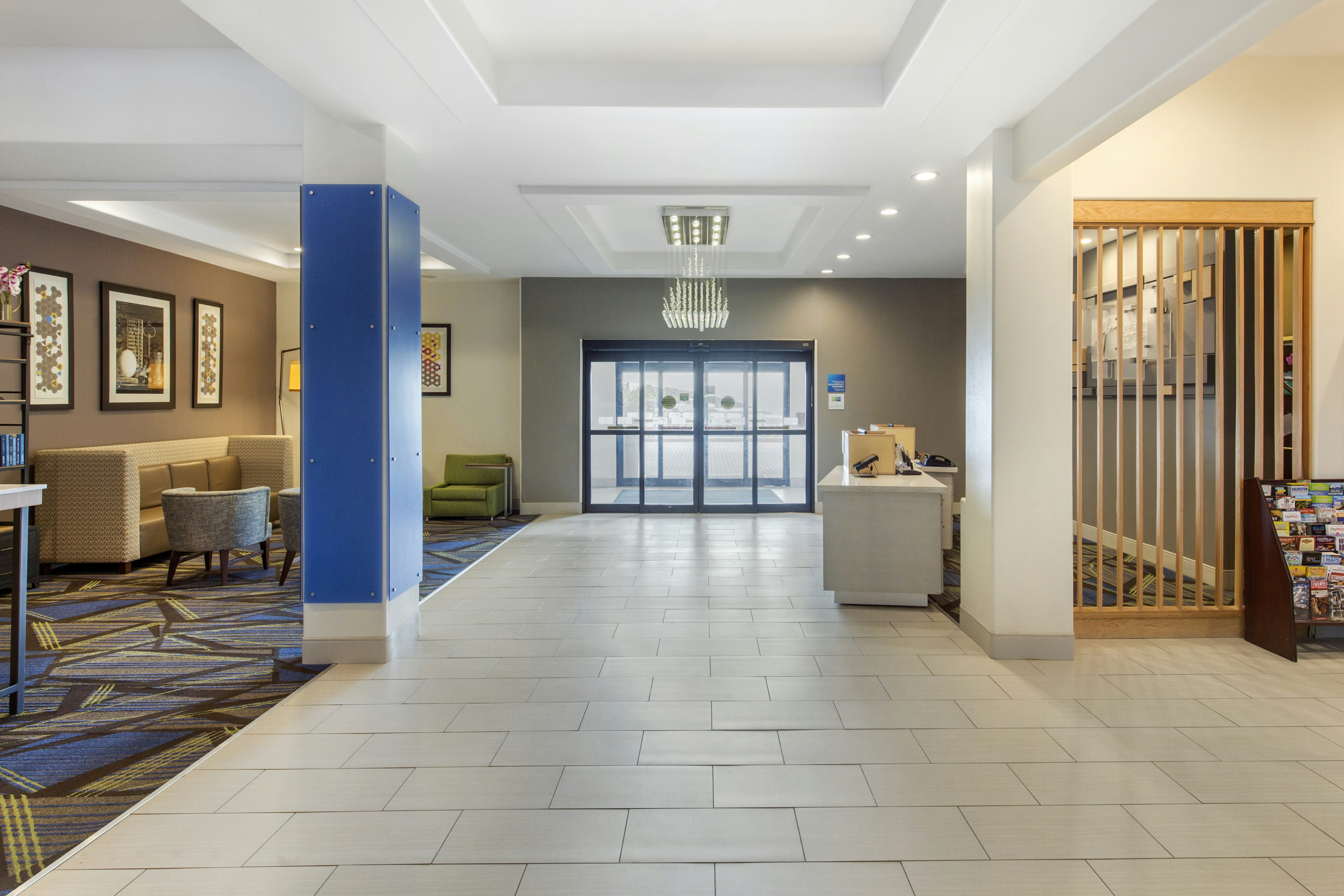 Holiday Inn Express Hotel Suites Houston Alvin 11/52