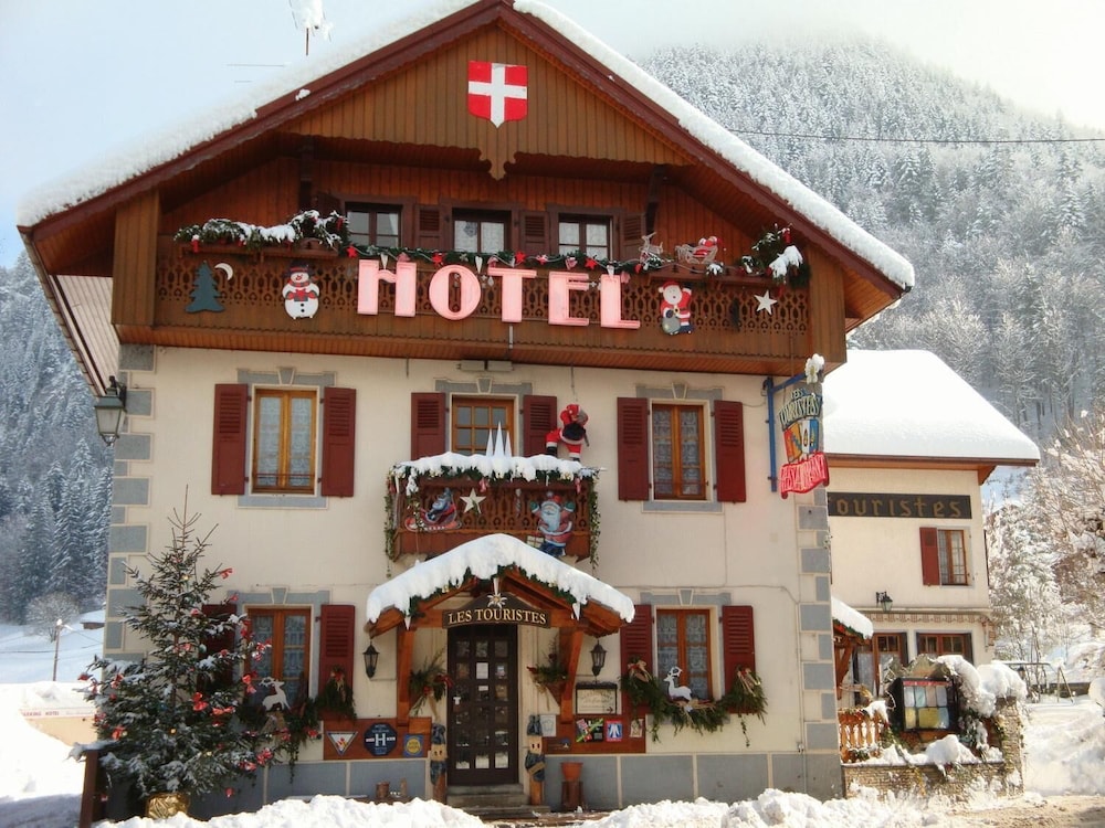 Hotel Les Touristes 2/35