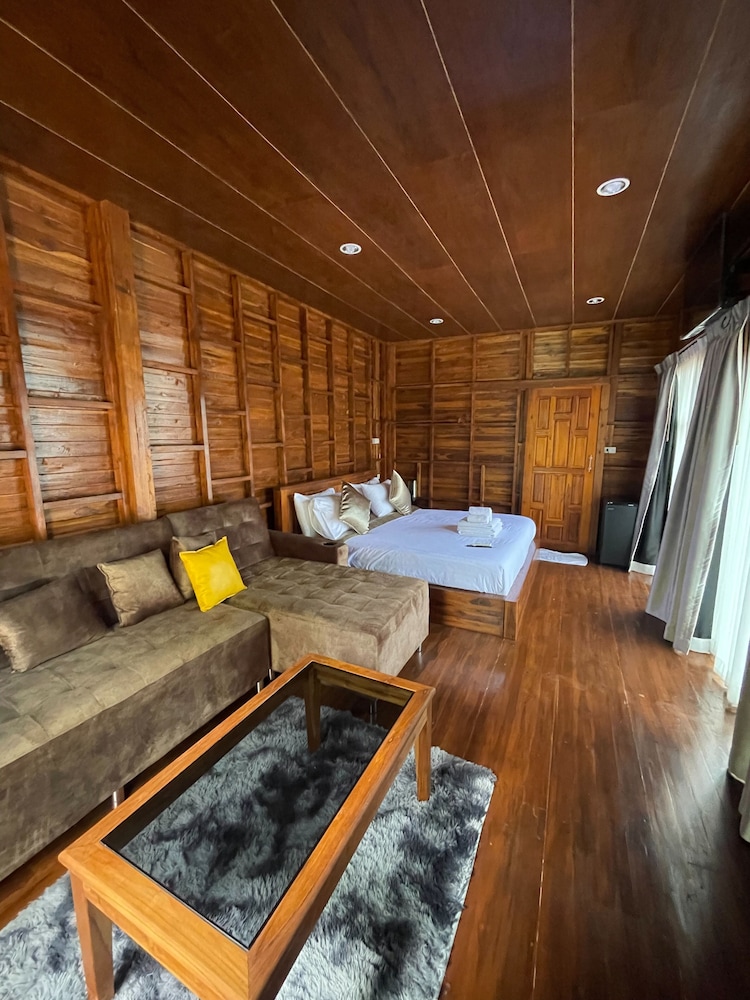 Baan Kiangnam Pattaya 30/50