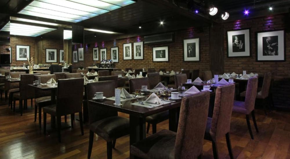 Melia Recoleta Plaza 54/73