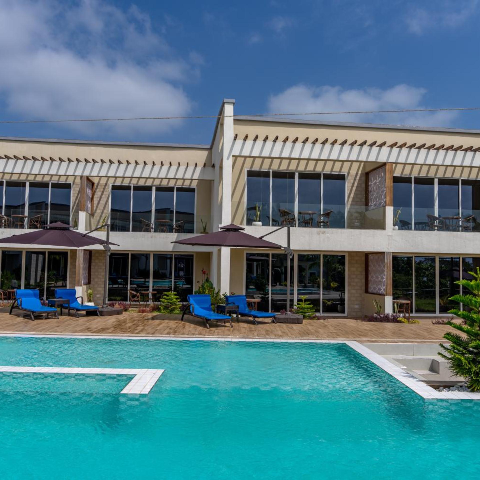 Blue Ocean Resort & Residences 2/50