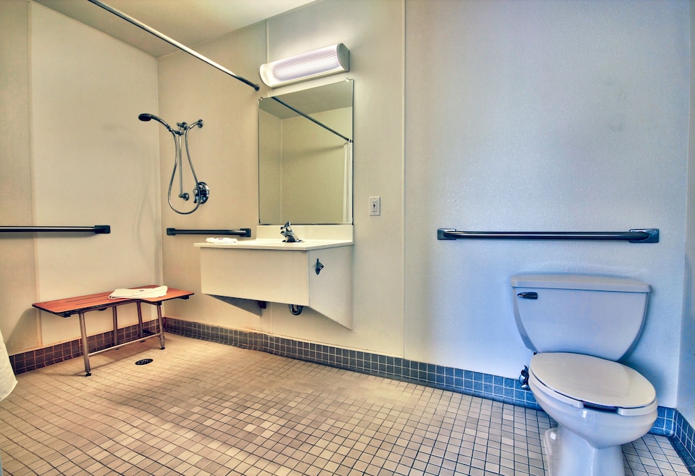 Americas Best Value Inn & Suites Helena 20/20